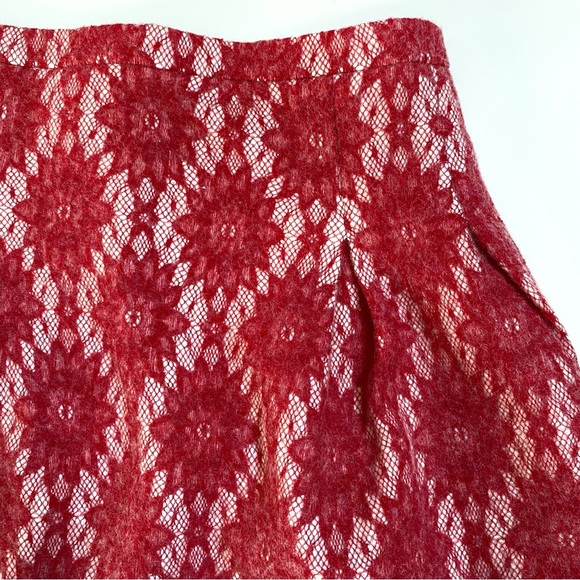 MAJE JIRONDA RED ROUGE LACE PRINT PLEATED HIGH WAIST MINI SKIRT - Picture 4 of 10
